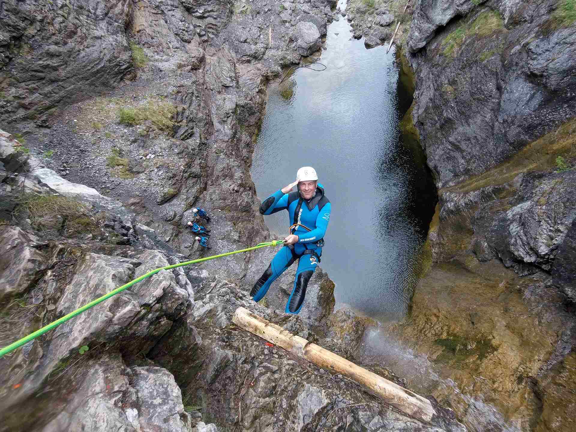 Canyoning Stuibenfälle Tour buchen in Österreich | Canyoning-Grenzenlos Einsteigertour